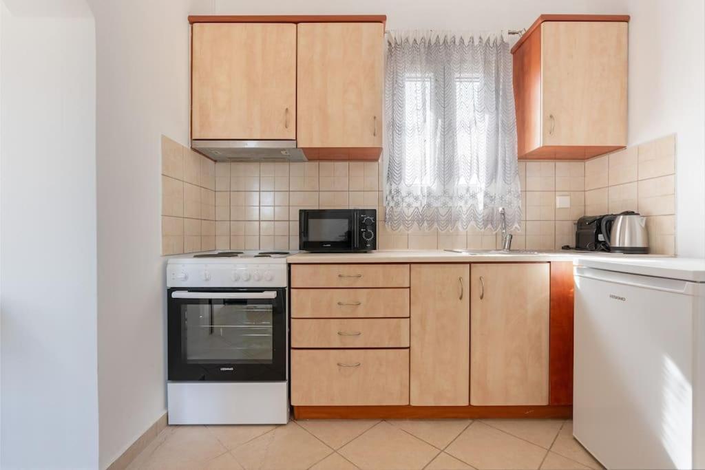 Апартаменты Spiros House Свороната Экстерьер фото