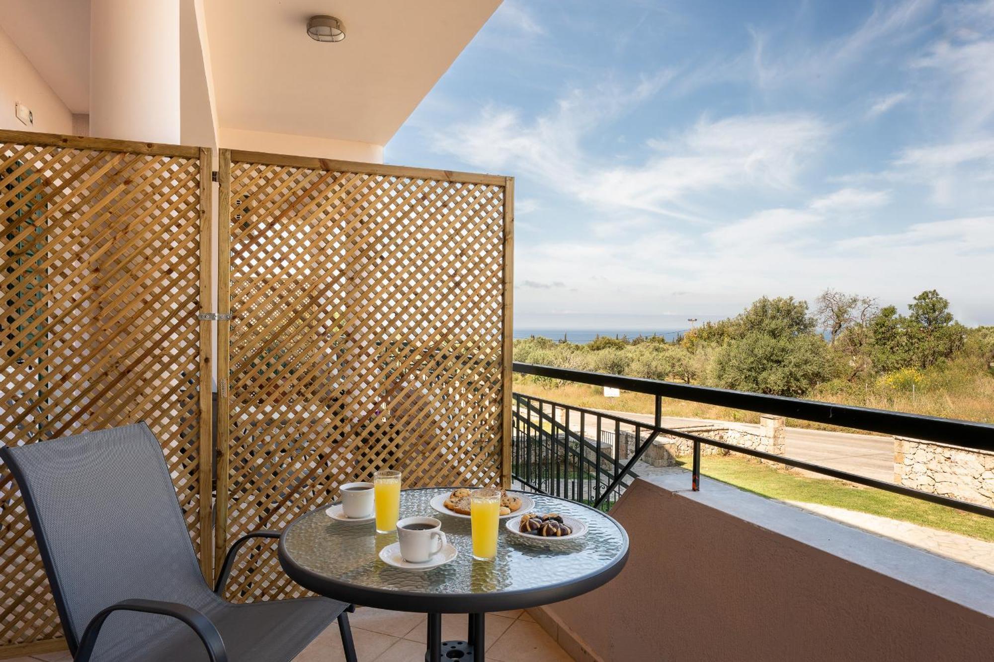 Апартаменты Spiros House Свороната Экстерьер фото