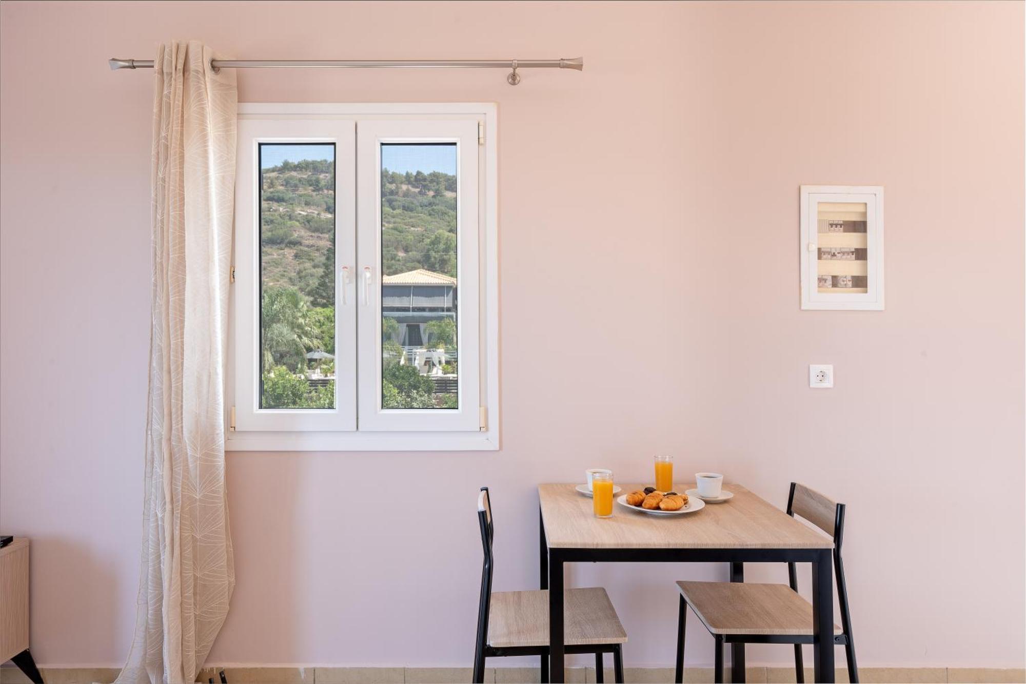Апартаменты Spiros House Свороната Экстерьер фото