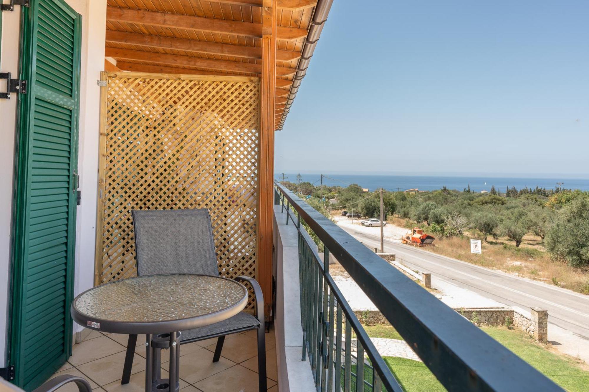 Апартаменты Spiros House Свороната Экстерьер фото
